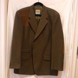 Beretta men’s sport coat. Made in Italy brown with orange stripe; suede accents.